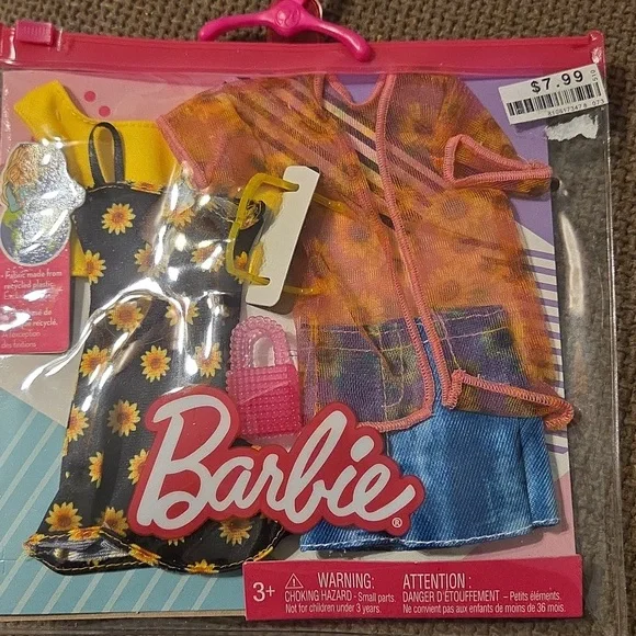 Barbie Fashion Packs with Accessories - Picture 2 of 7